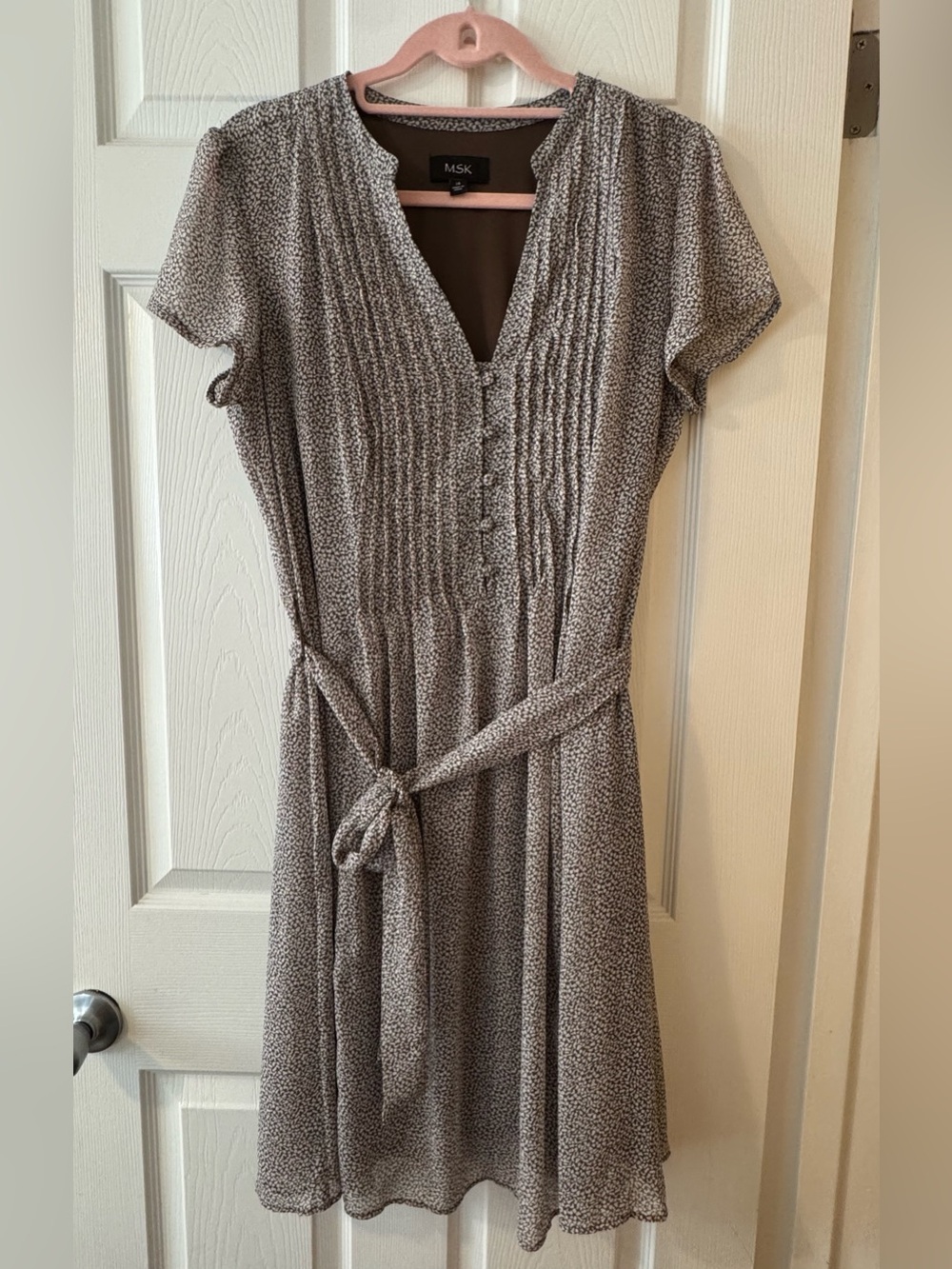 MSK Brown and White Printed Pintuck Tie-Waist Dress Sz 14